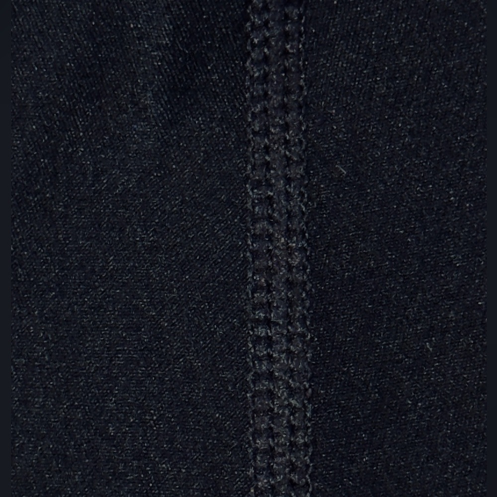 Quince Black Ultra-Form High-Rise Legging / Low Compression Inseam 25” MediumNWT - Picture 11 of 11